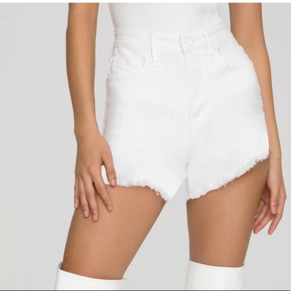 NWOT Good American Bombshell Short